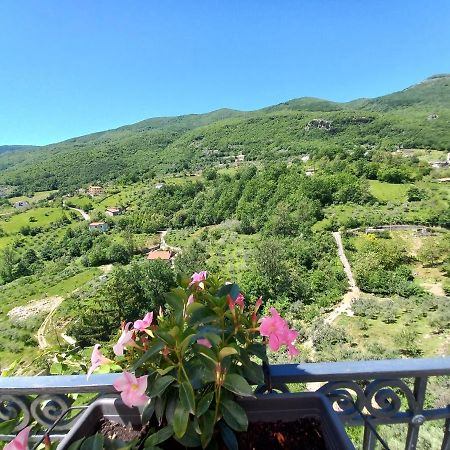 Casa Altieri Bed and Breakfast Cusano Mutri Exteriör bild